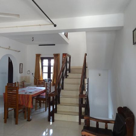 Hotel Montecello Thiruvananthapuram Exterior foto